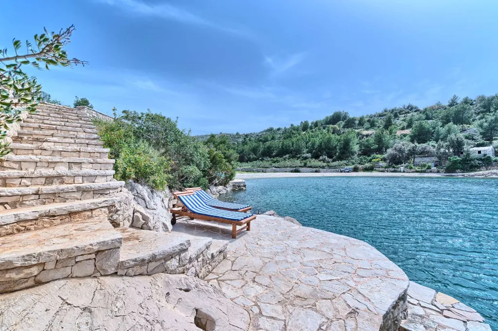 Villa in Bobovisca with Private Heated Infinity Pool