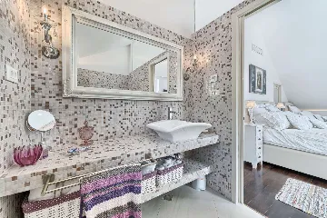 Villa in Bobovisca with Private Heated Infinity Pool