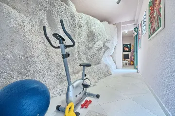 Villa in Bobovisca with Private Heated Infinity Pool