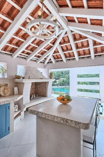 Villa in Bobovisca with Private Heated Infinity Pool