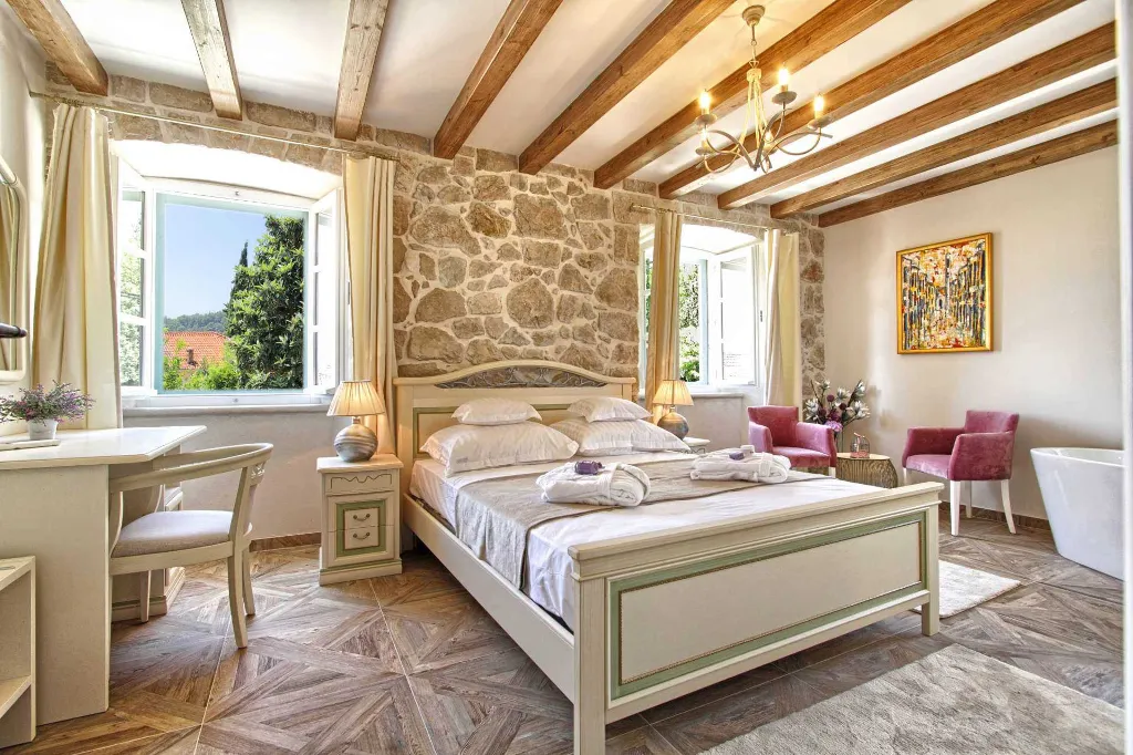 Historic Stone Villa in Cavtat for 8 Guests
