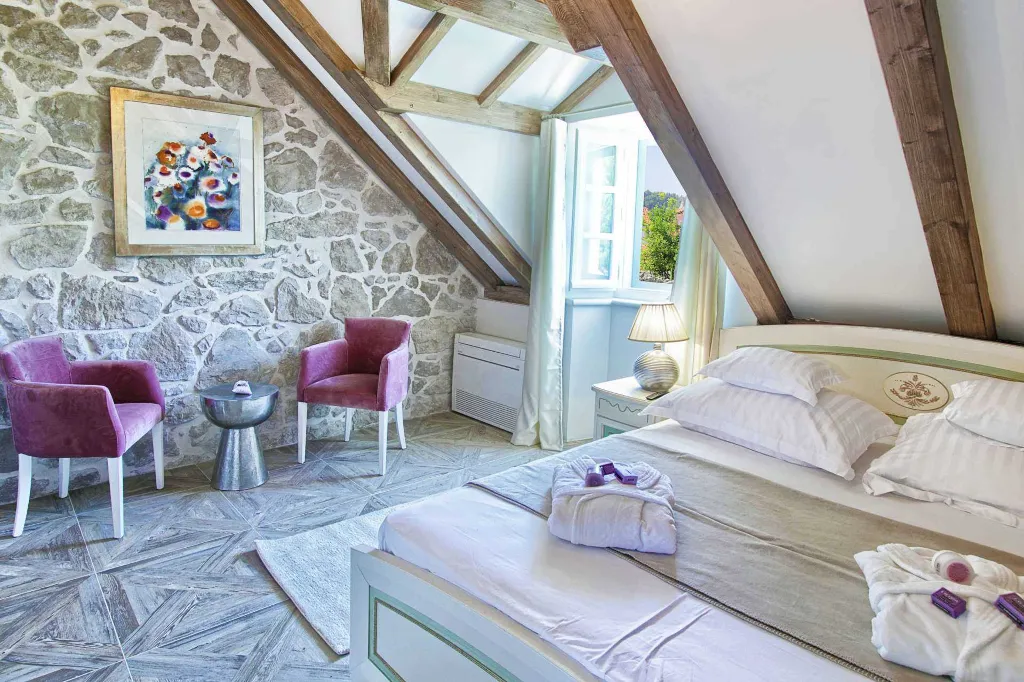 Historic Stone Villa in Cavtat for 8 Guests