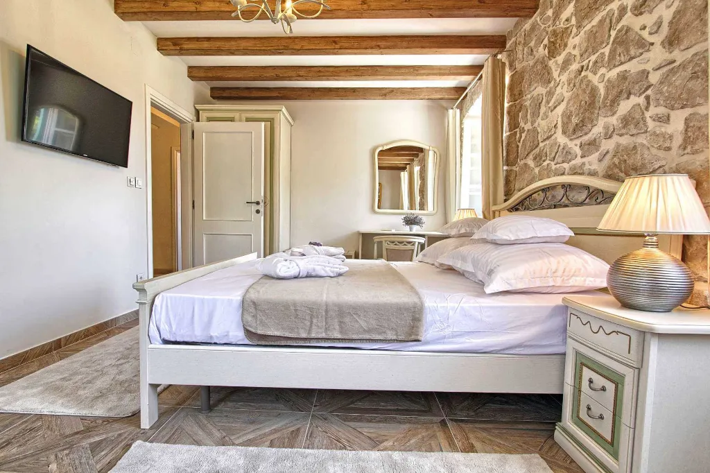 Historic Stone Villa in Cavtat for 8 Guests
