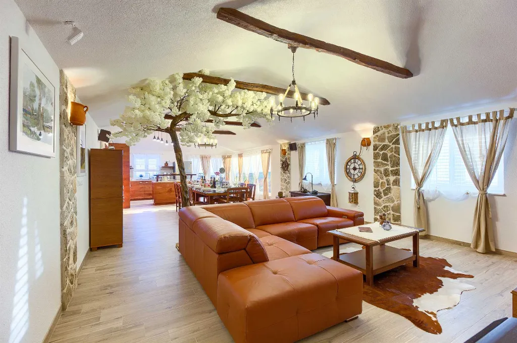 7-Bedroom Villa in Dvornice with Private Pool