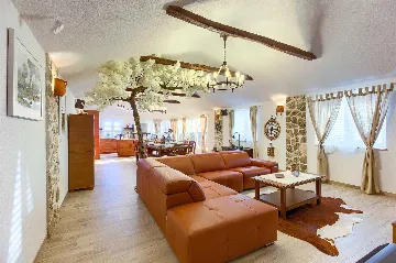 7-Bedroom Villa in Dvornice with Private Pool