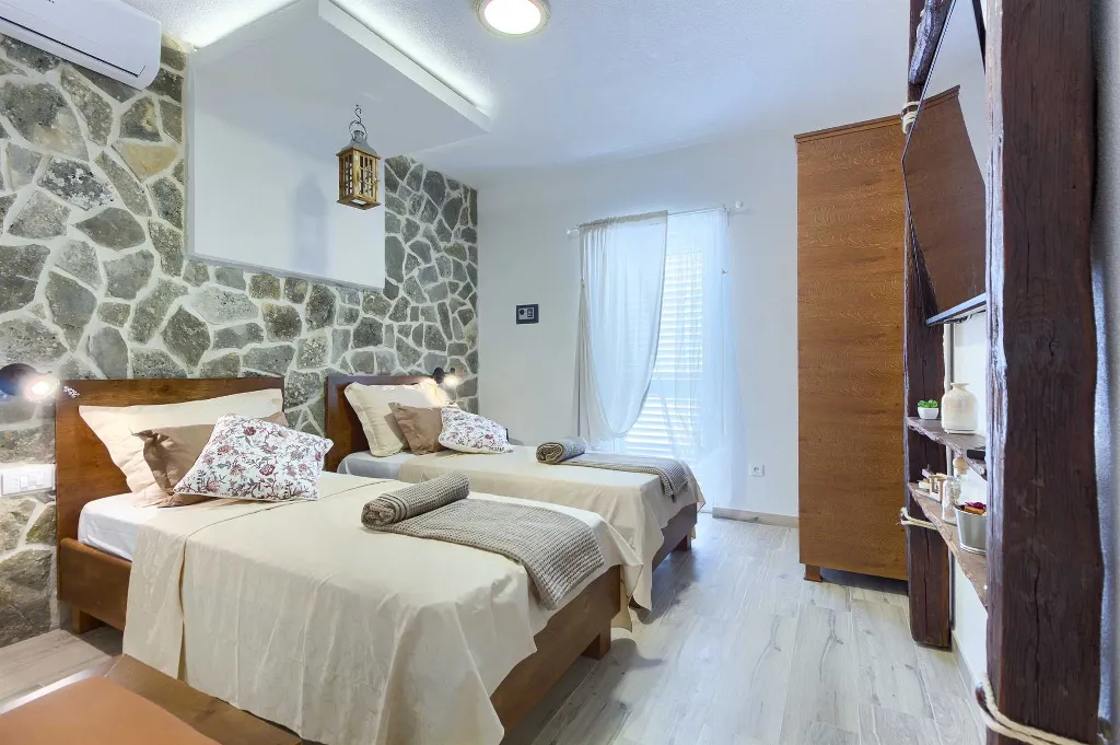 7-Bedroom Villa in Dvornice with Private Pool