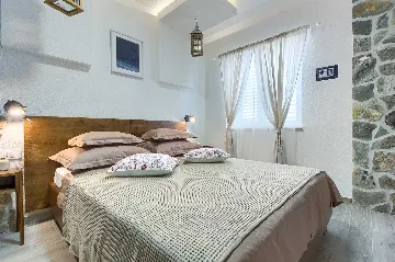 7-Bedroom Villa in Dvornice with Private Pool