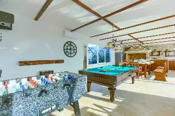 7-Bedroom Villa in Dvornice with Private Pool