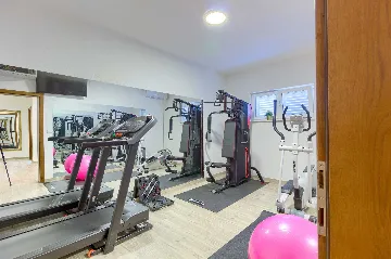 7-Bedroom Villa in Dvornice with Private Pool