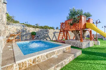 7-Bedroom Villa in Dvornice with Private Pool