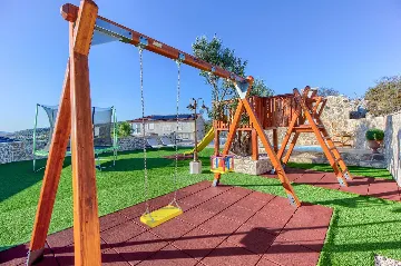 7-Bedroom Villa in Dvornice with Private Pool