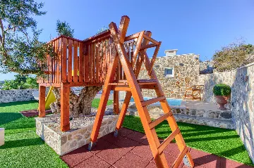 7-Bedroom Villa in Dvornice with Private Pool