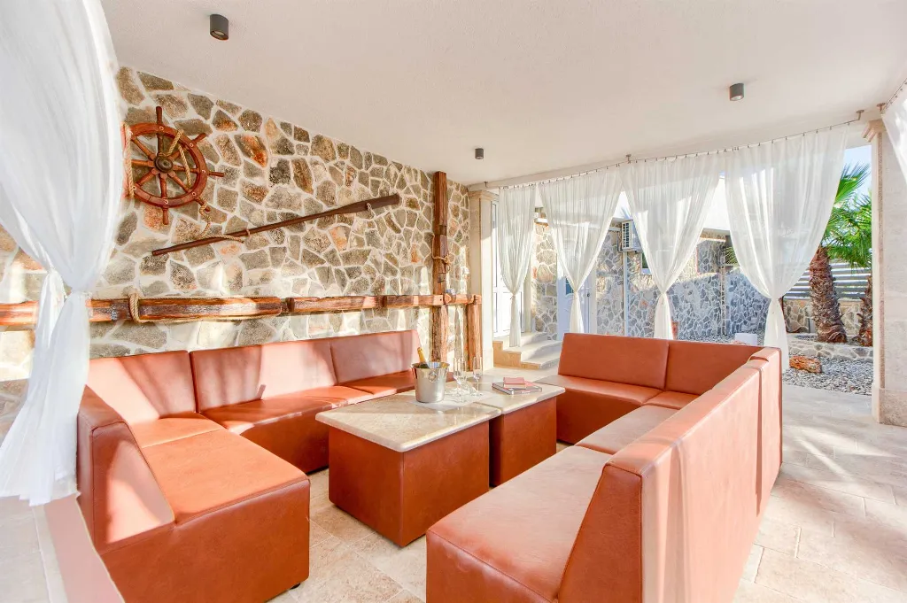 7-Bedroom Villa in Dvornice with Private Pool