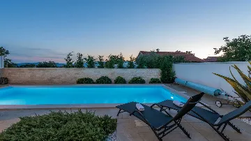 Contemporary Villa in Linardici with Private Pool