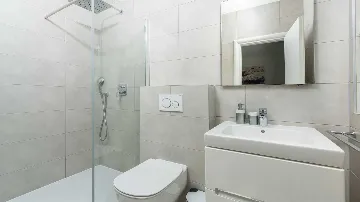 Contemporary 3-Bedroom Villa with Private Pool in Linardici