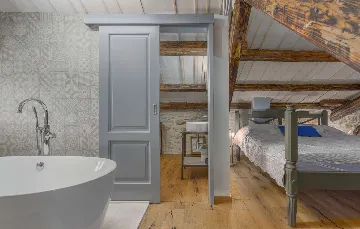 Villa with Pool in Foli, Croatia for 10 Guests