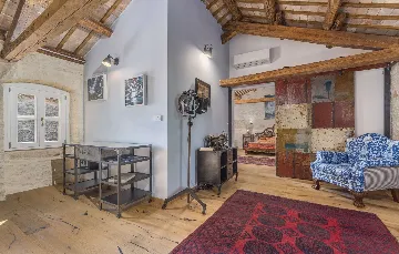 Villa with Pool in Foli, Croatia for 10 Guests