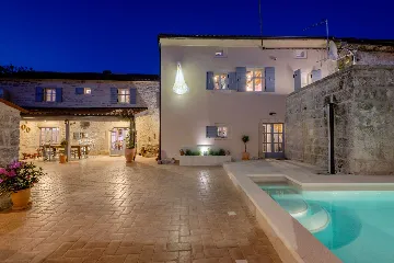 Villa with Pool in Foli, Croatia for 10 Guests