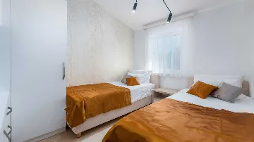 Villa in Ljutici for Up to 10 Guests
