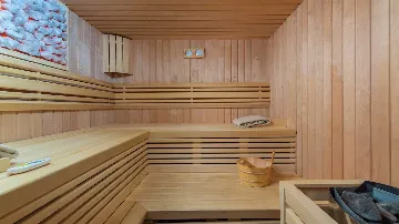 Villa in Ljutici for Up to 10 Guests