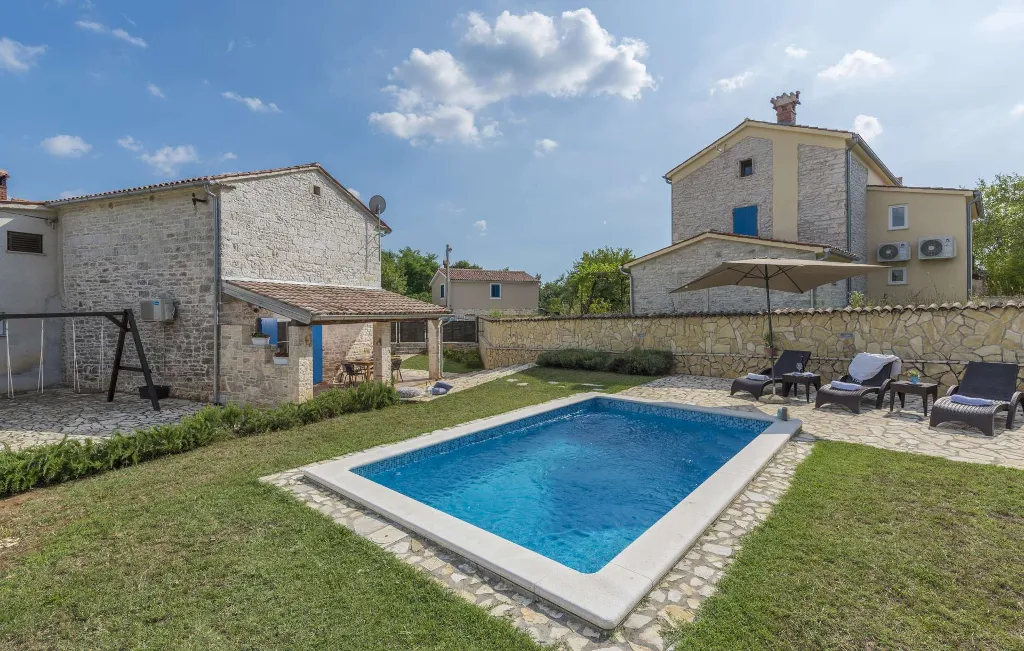 Holiday house in Rajki for families up to 6
