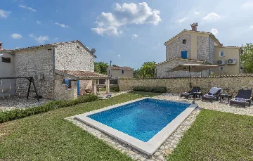 Holiday house in Rajki for families up to 6