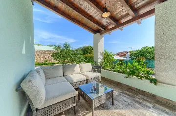 Razanj Holiday House with Heated Pool for Up to 10