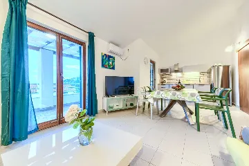 Razanj Holiday House with Heated Pool for Up to 10