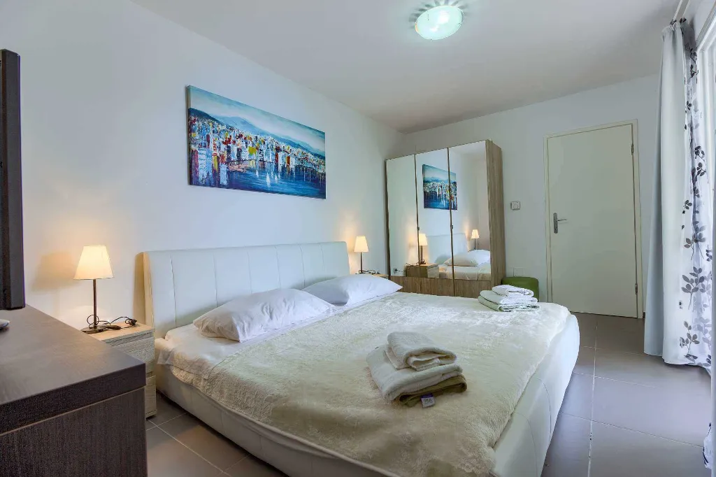 Beachfront Villa in Hvar for 12 Guests with Pool