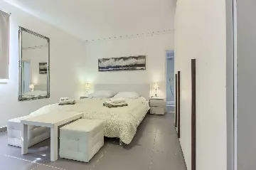 Beachfront Villa in Hvar for 12 Guests with Pool