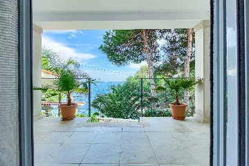 Beachfront Villa in Hvar for 12 Guests with Pool