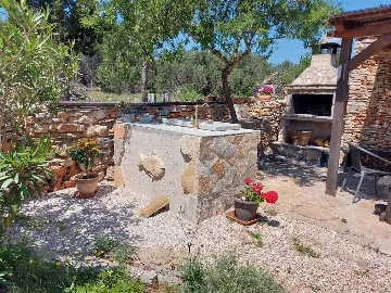 Stone Holiday House with Heated Pool in Stari Grad