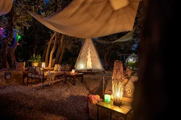 Stone Holiday House with Heated Pool in Stari Grad