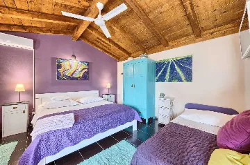 Stone Holiday House with Heated Pool in Stari Grad