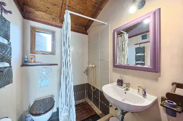 Stone Holiday House with Heated Pool in Stari Grad