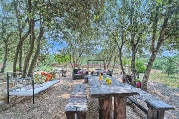 Stone Holiday House with Heated Pool in Stari Grad