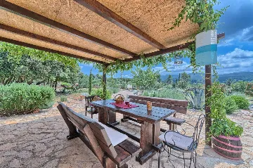 Stone Holiday House with Heated Pool in Stari Grad