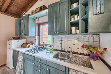 Stone Holiday House with Heated Pool in Stari Grad