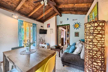 Stone Holiday House with Heated Pool in Stari Grad