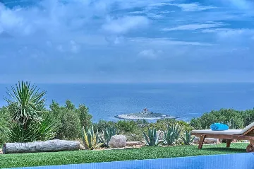 Hvar 4-Bedroom Villa with Infinity Heated Pool