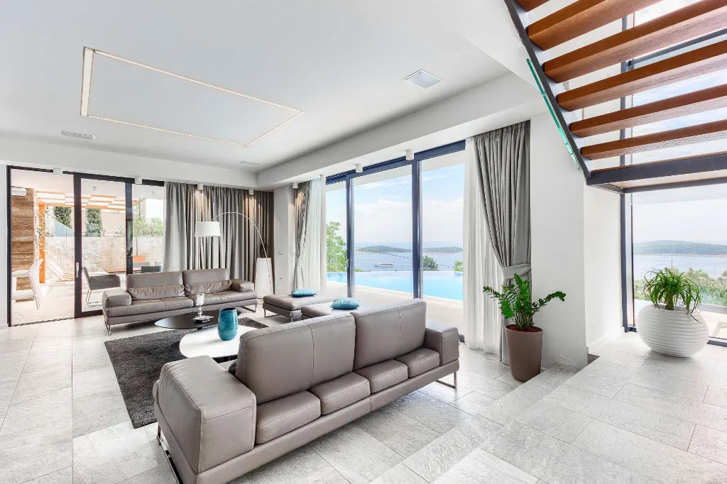 4-Bedroom Villa in Hvar for Up to 8 Guests