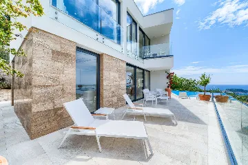 4-Bedroom Villa in Hvar for Up to 8 Guests