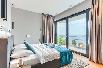4-Bedroom Villa in Hvar for Up to 8 Guests