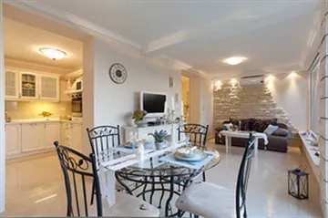 Cavtat Holiday House for 13-15 Guests