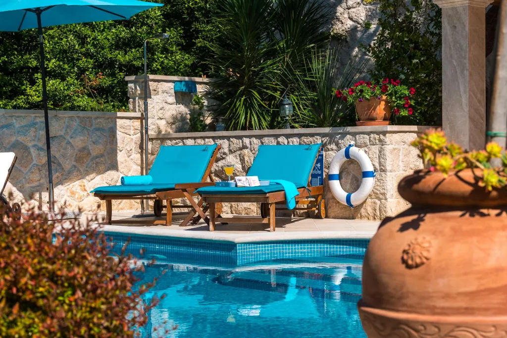 Cavtat Holiday House for 13-15 Guests