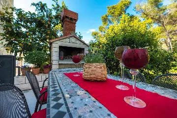 Cavtat Holiday House for 13-15 Guests