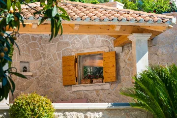 Cavtat Holiday House for 13-15 Guests