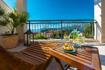 Cavtat Holiday House for 13-15 Guests