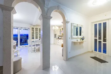 Cavtat Holiday House for 13-15 Guests