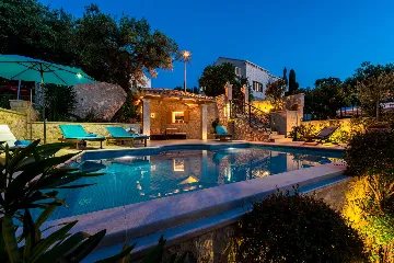 Cavtat Holiday House for 13-15 Guests